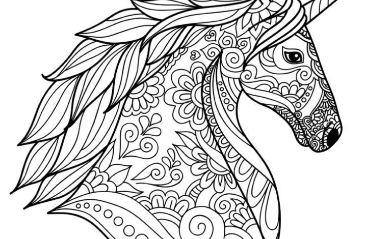 Tek Boynuzlu At - Karmaşık Desenli Boyama Sayfası