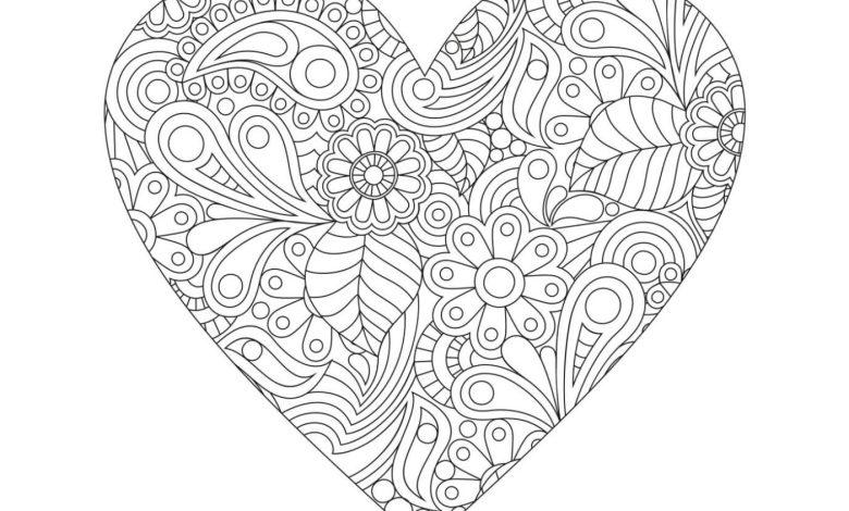 Çiçek ve Yaprak Desenli Kalp Boyama Sayfası