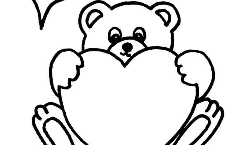 Kalp Tutan Ayıcık Boyama Sayfası için Sevimli Çizim