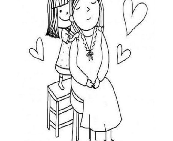 Anneye Saçlarını Taranırken Yardım Eden Küçük Kız Boyama Sayfası