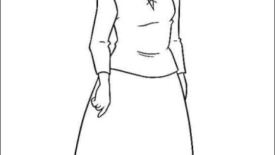 Klasik Kıyafetli Çocuk Boyama Sayfası